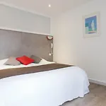 Panam Hotel - Place Gambetta-Mairie de gambetta