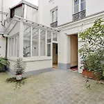 Pick A Flat\'S Apartment In Le Marais - Rue Vieille Du Temple