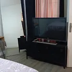 Appartement En Plein Coeur Du 10Eme Et Proche De Plusieurs Gares