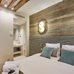 Appartement Au Coeur De Paris Madeleine By Studio Prestige