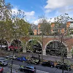 Magnifique Appartement De Charme Au Coeur De Paris