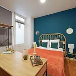 Modern Studio Fully Renovated
