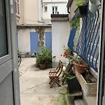 Cosy And Modern Studio In Heart Of XVII Area