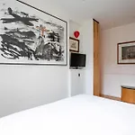 Chic Flat 2 Rooms Georges V