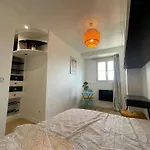Superbe Appartement Haussmannien Suspendu