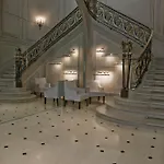La Maison Champs Elysees