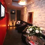 Hôtel Lumières Montmartre Paris