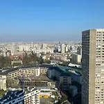 Beautifully Decorated 2Bedroom Apartment Paris
