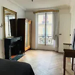 Loft Artistique Parisien