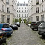 Appartement Charmant Et Spacieux Au Coeur De Paris