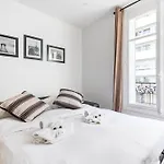 Labrouste Cosy Studio