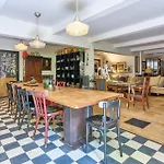 Tres Beau Loft Industriel Paris 20E