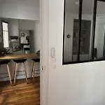 Charming 2 Bedrooms Flat Near Trocadero