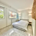 Elegant And Comfortable Studio Jouvenet