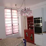 HostnFly apartments - Lovely apartement in Le Marais / Hotel de Ville