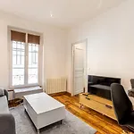 Guestready - Cozy Apt 10 Mins From Arc De Triomphe