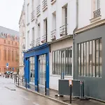 Functional Studio In Paris