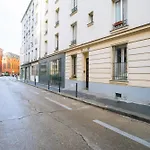 Functional Studio In Paris