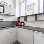 Charming Apartment Heart Of 17Th