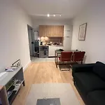 Cosy Canal St Martin Apartment