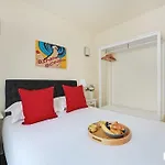 Charmant Appartement Au Bord Du Canal Saint-Martin