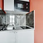 Bright Suite With Balcony Near Gare De L\'Est