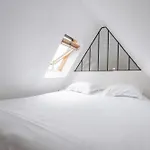 Veeve - Modern-Chic Mezzanine