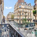 24 - Luxury Home in Paris Montorgueil