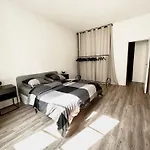 Superbe Appartement Design Canal Saint Martin