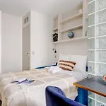Eiffel Tower & 7Th Arrondissement - Cityapartmentstay
