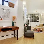 Spacious Apartment - 4Br-10P Montmartre