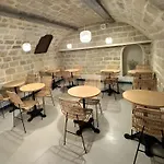 Hipotel Paris Père-Lachaise République