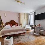 Grand Studio Refait A Neuf Paris 16 - 4P - Flat-Guest