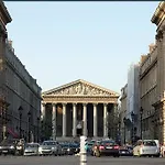 Opera - Beautiful Flat For 6 Pax
