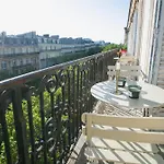 Typical Haussmannien Appartment With Eiffel Tower View - Bm68