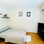 2 Bedrooms Paris Near Tour Eiffel Free Parking High Security