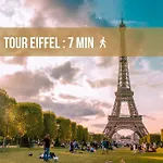 Christina : A Deux Pas De La Tour Eiffel