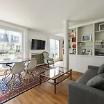 Guestready - Scenic Eiffel Tower View In 16Th Arr.