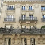 Au Coeur De Paris Joli Nid Equipe Calme Clair Ascenseur Ac