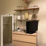 Studio Entierement Renove Avec Balcon Place De La Bastille