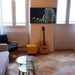 Bel Appartement Parisien, Typique Du Marais