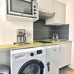 Comfortable And Secure Montmartre Studio Berthe