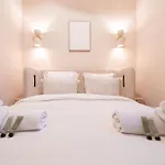Apartment In Montmartre