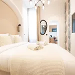 Lovely & Romantic Suite Near Bastille