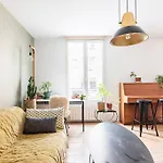 Charmant Appartement En Pierre, Ruelle Au Calme