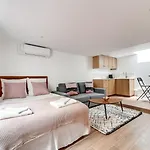 136 Suite Harold - Superbe Appartement A Paris.