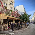 Fully Renovated Apartment In Montmartre