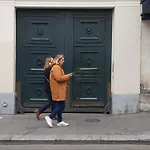 Studio Pres Du Gare Du L\'Est