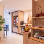 Helussi Hotel
