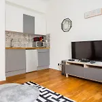 Lovely Studio Nation - Charonne